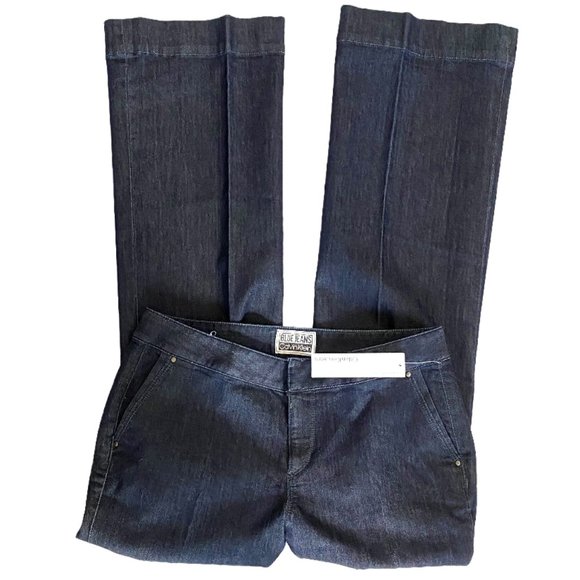 Calvin Klein Denim - 🌴 Calvin Klein Jeans - Size 8